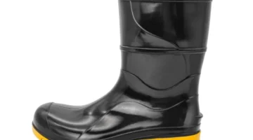 bota-de-pvc-cano-medio-28cm-preta-com-solado-amarelo-cartom-ca-50829_img_1_1_ bota-de-pvc-cano-medio-28cm-preta-com-solado-amarelo-cartom-ca-50829_img_1_1_